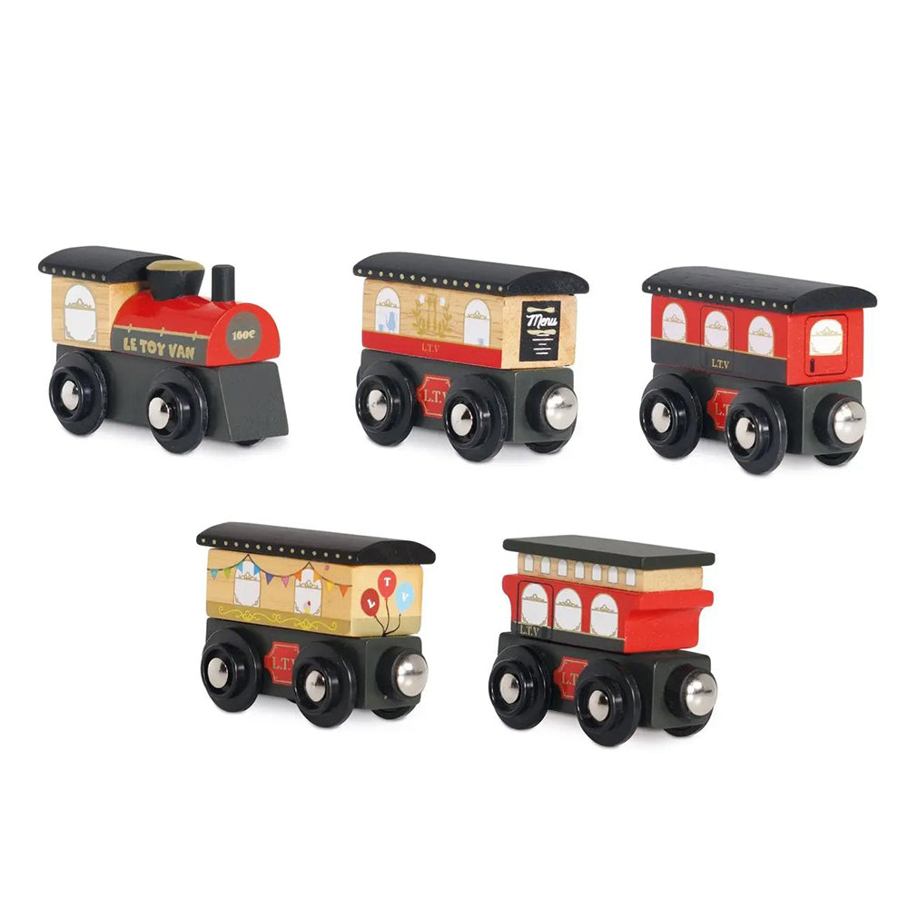 Le Toy Van Train Set