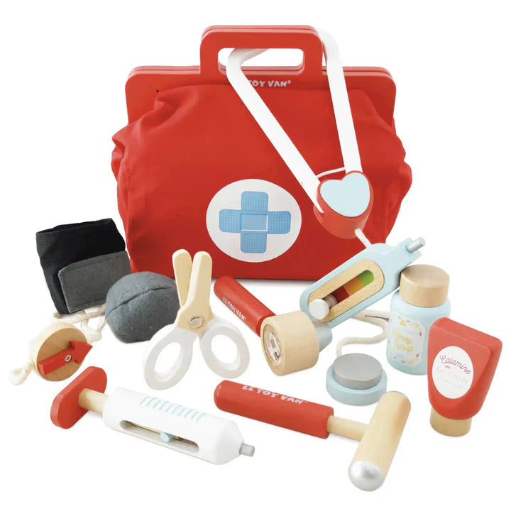 Le Toy Van Doctor&#39;s Medical Kit