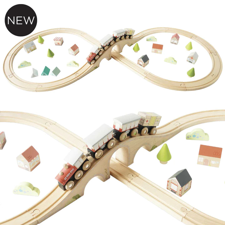 Le Toy Van Figure of 8 Train Track