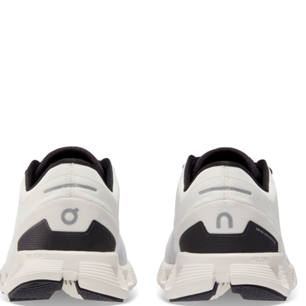 On Running Womens Cloud X 3 Running Shoe White